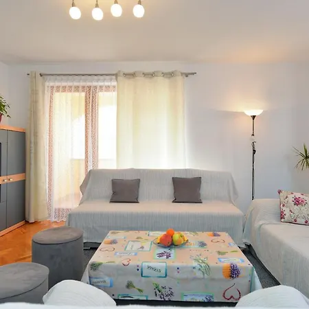 Apartment Marin 1807 * プーラ