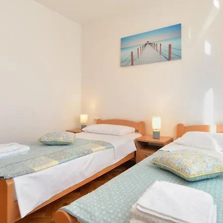 アパート Apartment Marin 1807 *