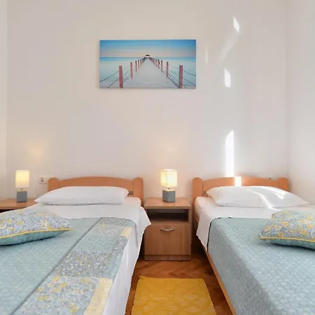 Apartment Marin 1807