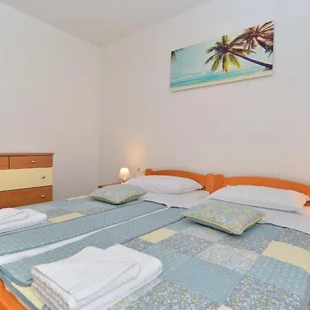 Apartment Marin 1807 * プーラ